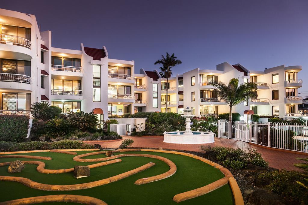 Alexandria Apartments Alexandra Headland Exterior photo