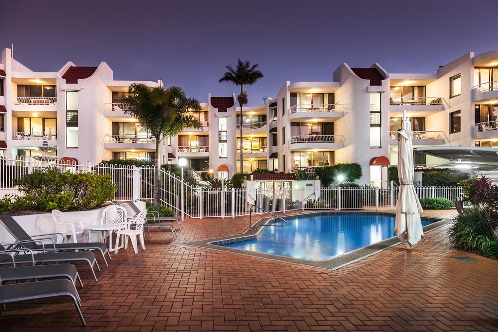 Alexandria Apartments Alexandra Headland Exterior photo