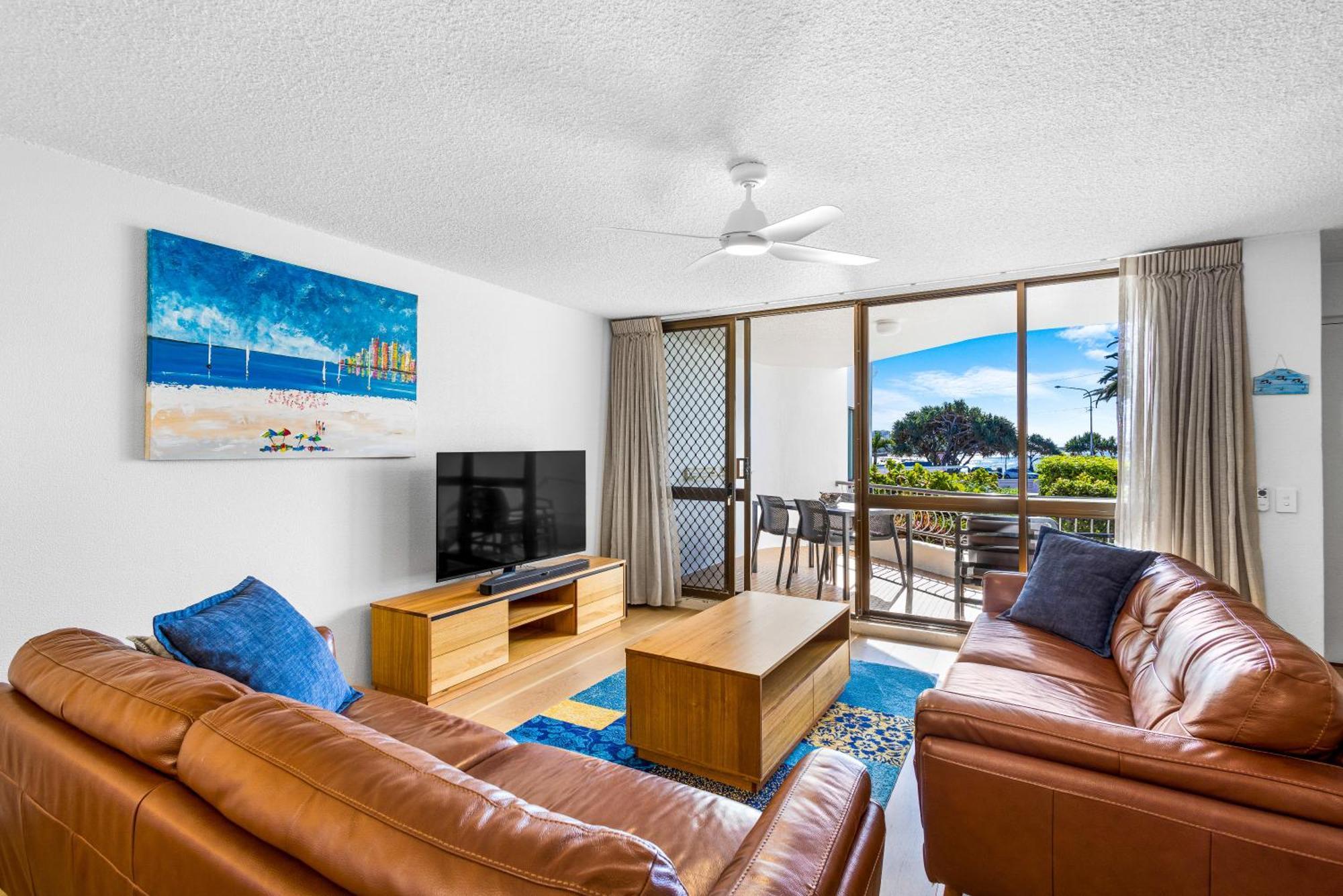 Alexandria Apartments Alexandra Headland Exterior photo