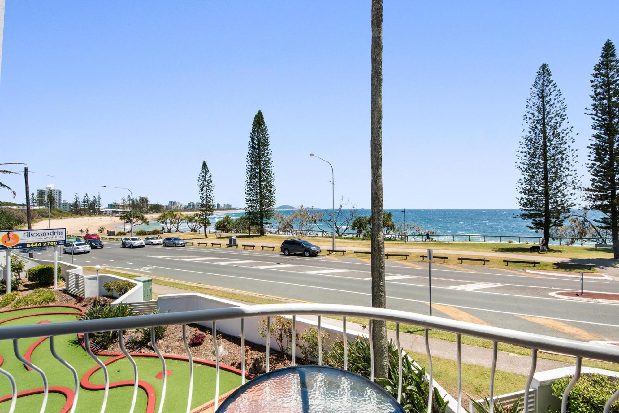 Alexandria Apartments Alexandra Headland Exterior photo