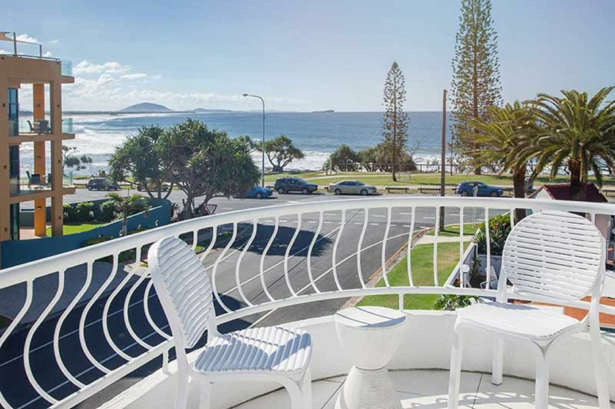Alexandria Apartments Alexandra Headland Exterior photo