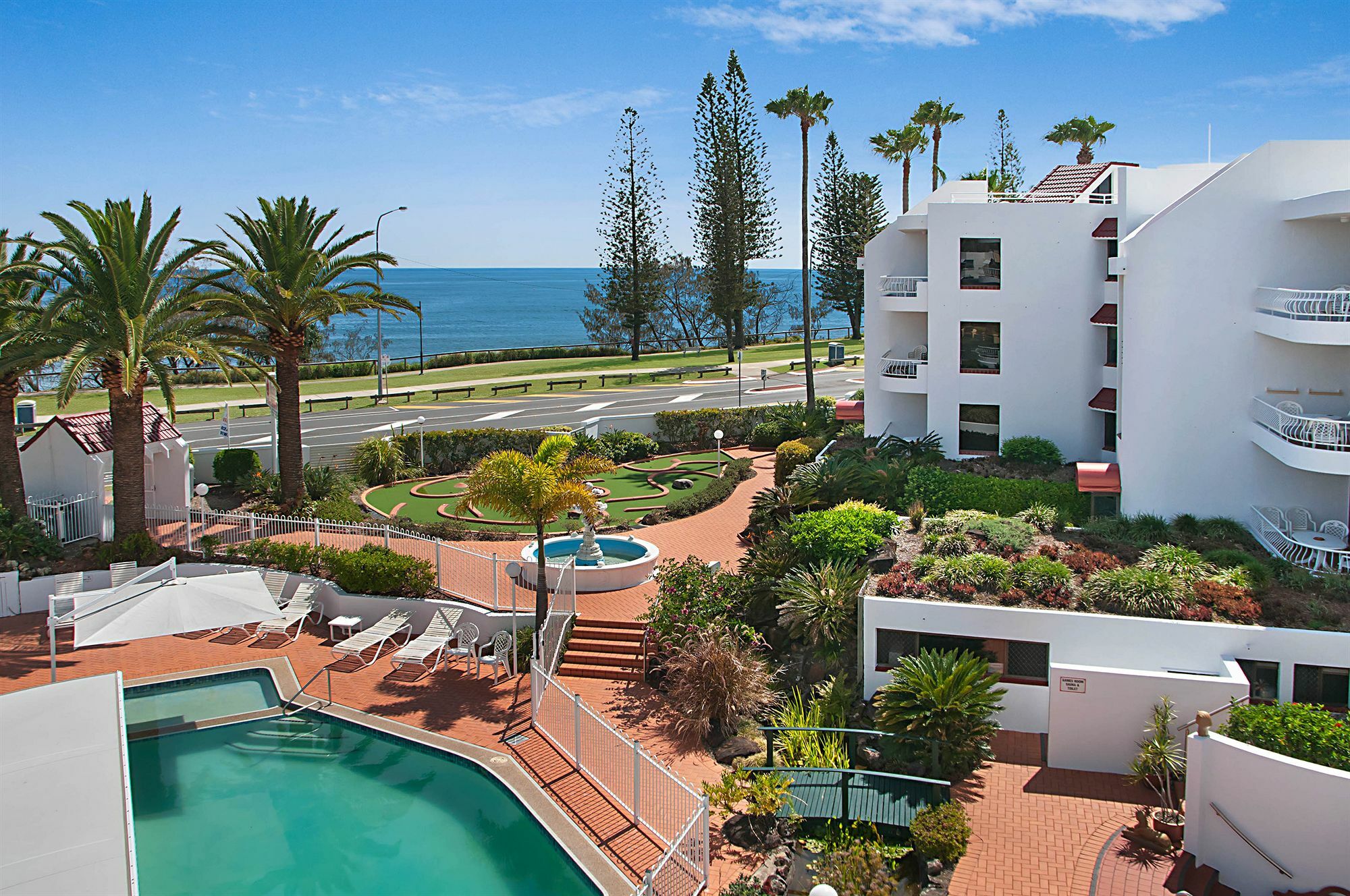 Alexandria Apartments Alexandra Headland Exterior photo